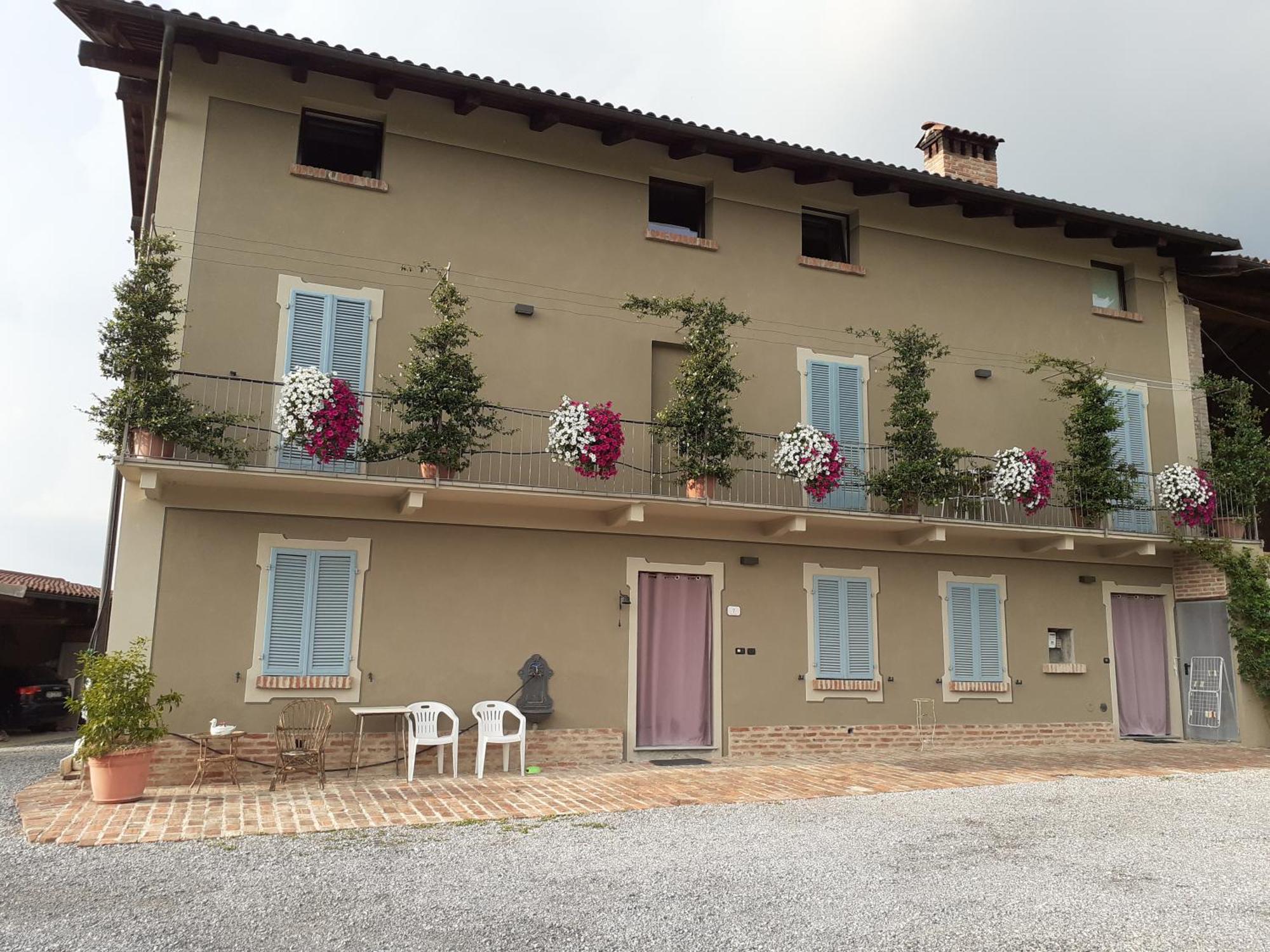 La Casa Di Roby-1 Appartamento La Morra Con Piscina 외부 사진
