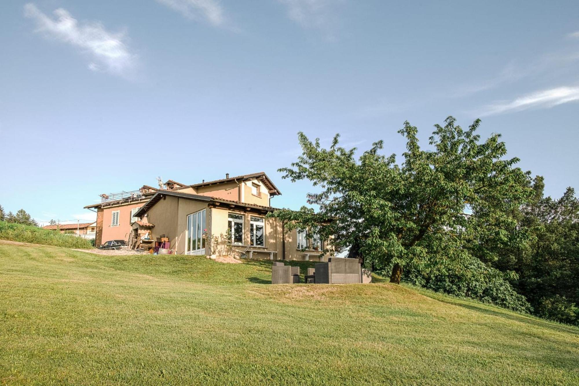La Casa Di Roby-1 Appartamento La Morra Con Piscina 외부 사진